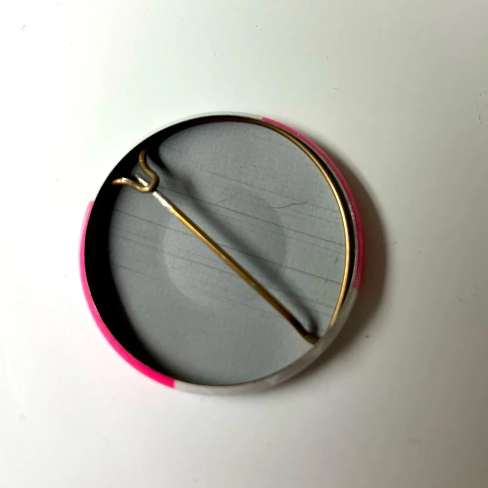 Vintage pins. 80s & 90s - Picture 11 of 15